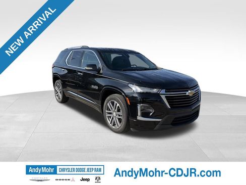 Used 2023 Chevrolet Traverse High Country w/ LPO, Floor Liner Package AWD/4WD image 1