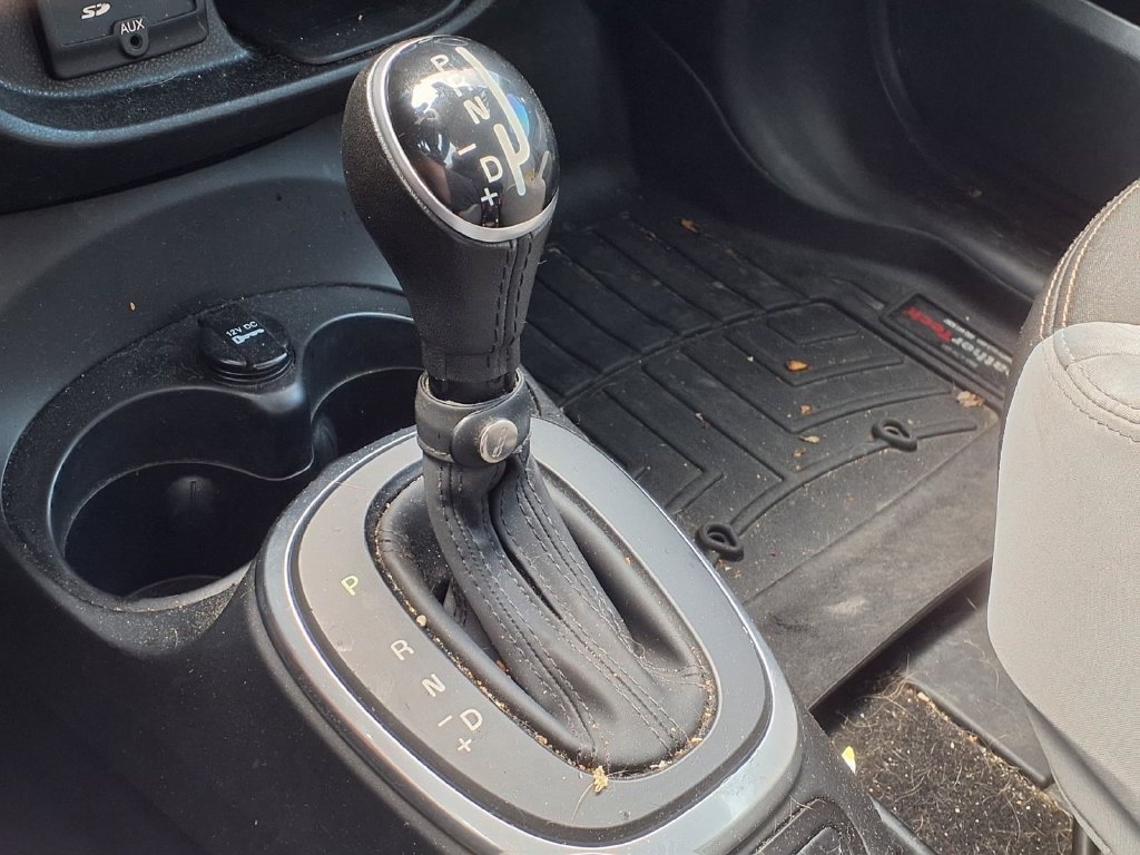 Used 2014 FIAT 500L Easy FWD image 15