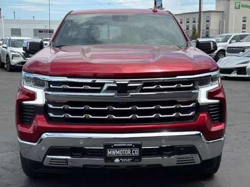 Used 2024 Chevrolet Silverado 1500 LTZ AWD/4WD image 2