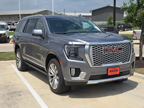 Used 2022 GMC Yukon Denali w/ Max Trailering Package AWD/4WD image 1