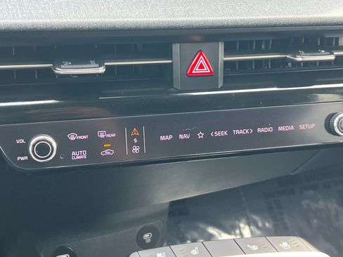 Certified 2023 Kia EV6 Wind RWD image 20