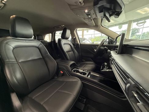 Used 2024 Lincoln Corsair Premiere w/ Equipment Group 101A image 35