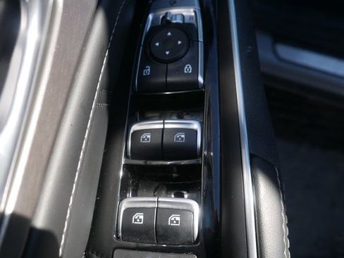 Used 2023 Kia Sorento SX image 21