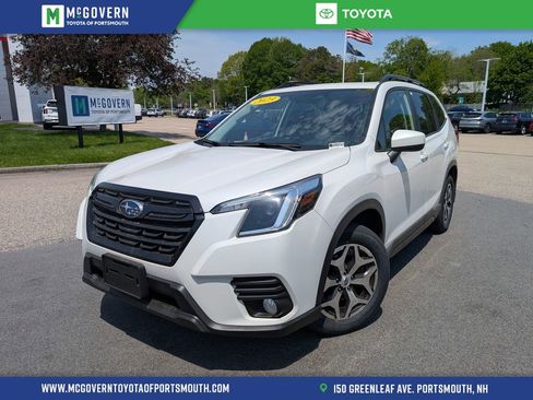 Used 2023 Subaru Forester Premium AWD/4WD image 1