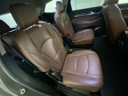 Used 2018 Buick Enclave Avenir w/ Avenir Technology Package image 13