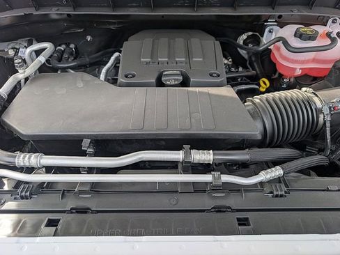 New 2026 Chevrolet Silverado 1500 W/T AWD/4WD image 4