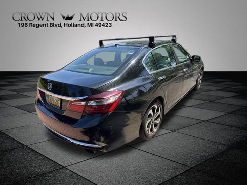 Used 2016 Honda Accord EX image 7