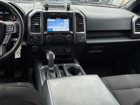 Used 2016 Ford F150 XLT w/ Equipment Group 302A Luxury image 11