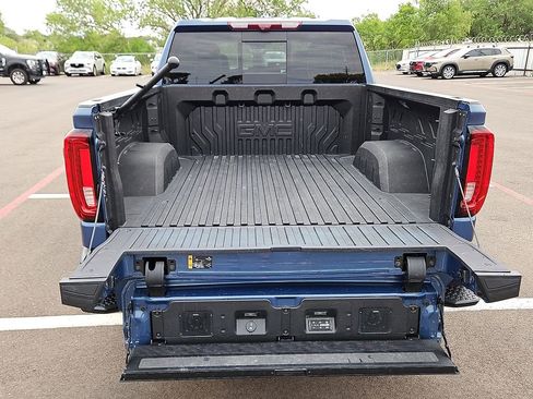 Used 2024 GMC Sierra 1500 Denali Ultimate AWD/4WD image 12