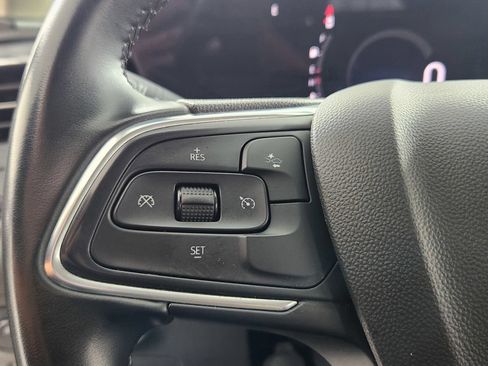 Used 2024 Buick Encore GX Sport Touring FWD image 22