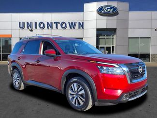 Used 2023 Nissan Pathfinder SL video 1