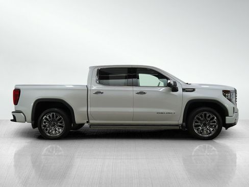 Used 2023 GMC Sierra 1500 Denali Ultimate image 7
