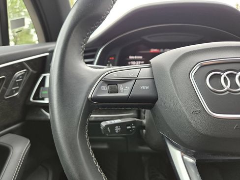 Used 2025 Audi Q7 3.0T Premium Plus AWD/4WD image 17