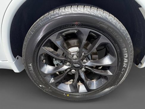 Certified 2023 Dodge Durango R/T AWD/4WD image 8
