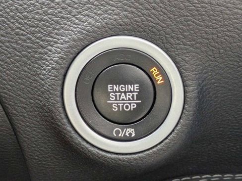 Used 2021 Dodge Challenger R/T Scat Pack RWD image 30