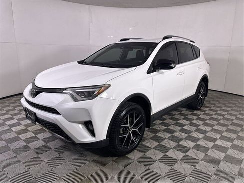Used 2017 Toyota RAV4 SE w/ Power Extra Value Package image 4
