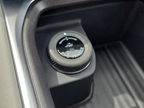 New 2026 Ford Expedition Platinum w/ Driver's Package image 16