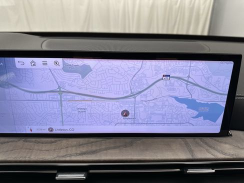 Certified 2026 Genesis GV80 3.5T Advanced AWD/4WD image 18