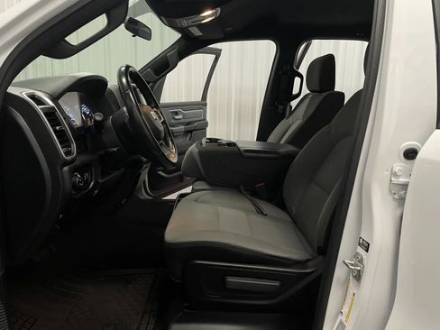 Used 2021 RAM 1500 Big Horn AWD/4WD image 36