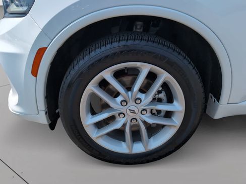 Used 2025 Dodge Durango GT AWD/4WD image 19