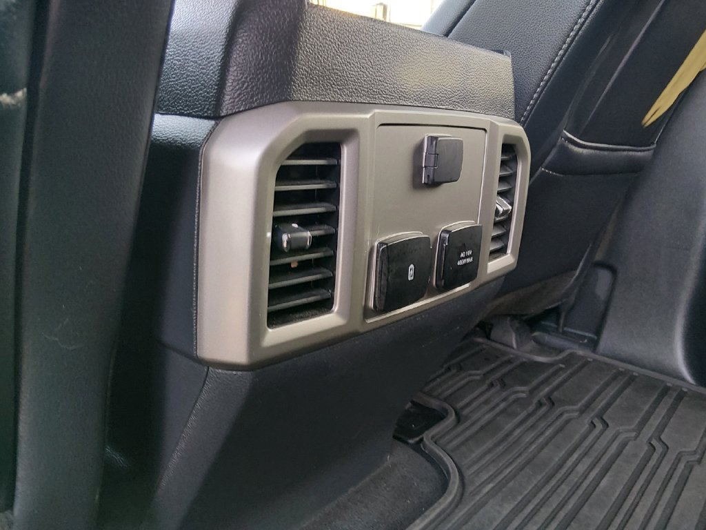Used 2022 Ford F350 Lariat w/ Chrome Package AWD/4WD image 13