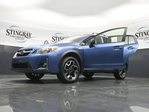 Used 2017 Subaru Crosstrek 2.0i Limited AWD/4WD image 19
