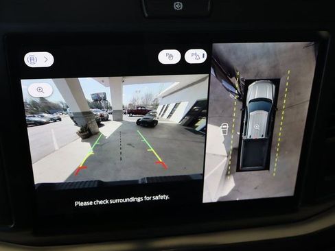 Used 2025 Ford F450 Lariat w/ Chrome Package image 39