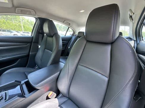 Used 2024 MAZDA MAZDA3 s FWD image 15
