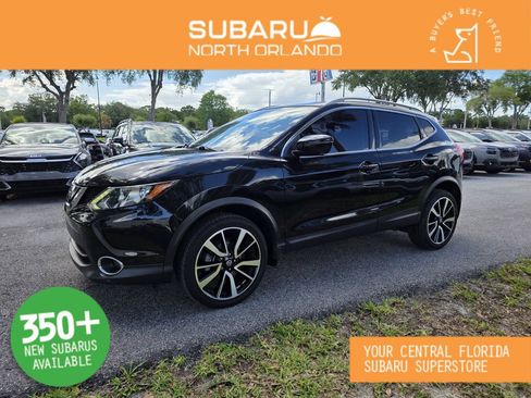 Used 2019 Nissan Rogue Sport SL FWD image 1