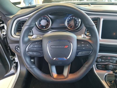 Used 2022 Dodge Challenger R/T Scat Pack RWD image 19