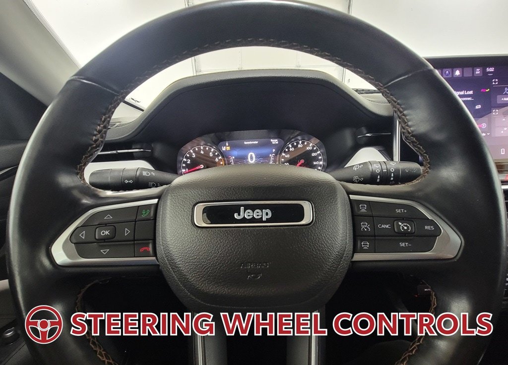 Used 2022 Jeep Compass Limited AWD/4WD image 18