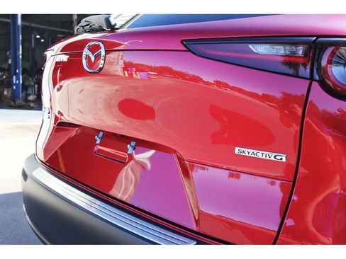 New 2025 MAZDA CX-30 AWD 2.5 S w/ Premium Package image 5