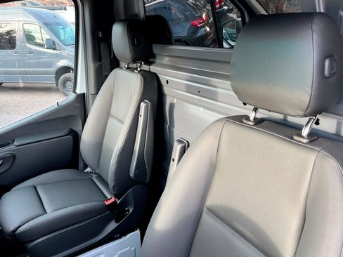 New 2026 Mercedes-Benz Sprinter 2500 image 12