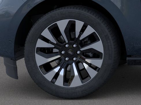 New 2026 Ford Expedition Platinum AWD/4WD image 42