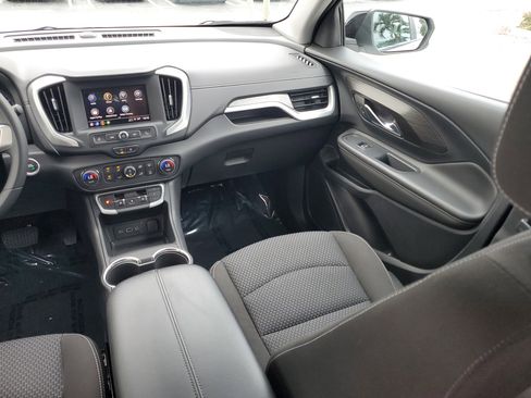 Used 2023 GMC Terrain SLE w/ Driver Convenience Package image 17