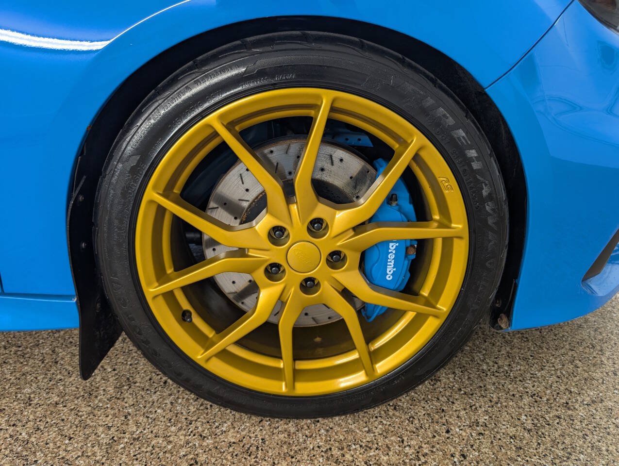 Used 2016 Ford Focus RS AWD/4WD image 22