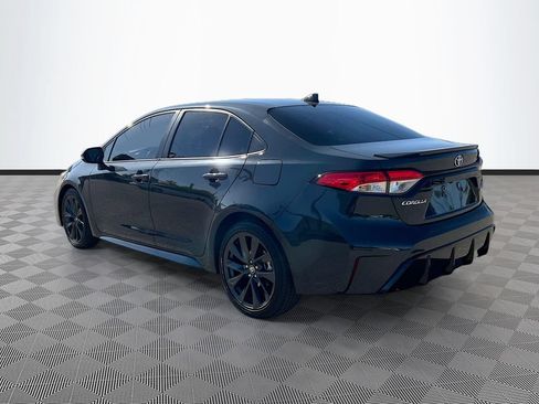 Used 2023 Toyota Corolla SE FWD image 5