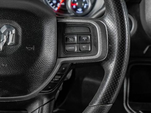 Used 2022 RAM 2500 Tradesman w/ Chrome Appearance Group image 18