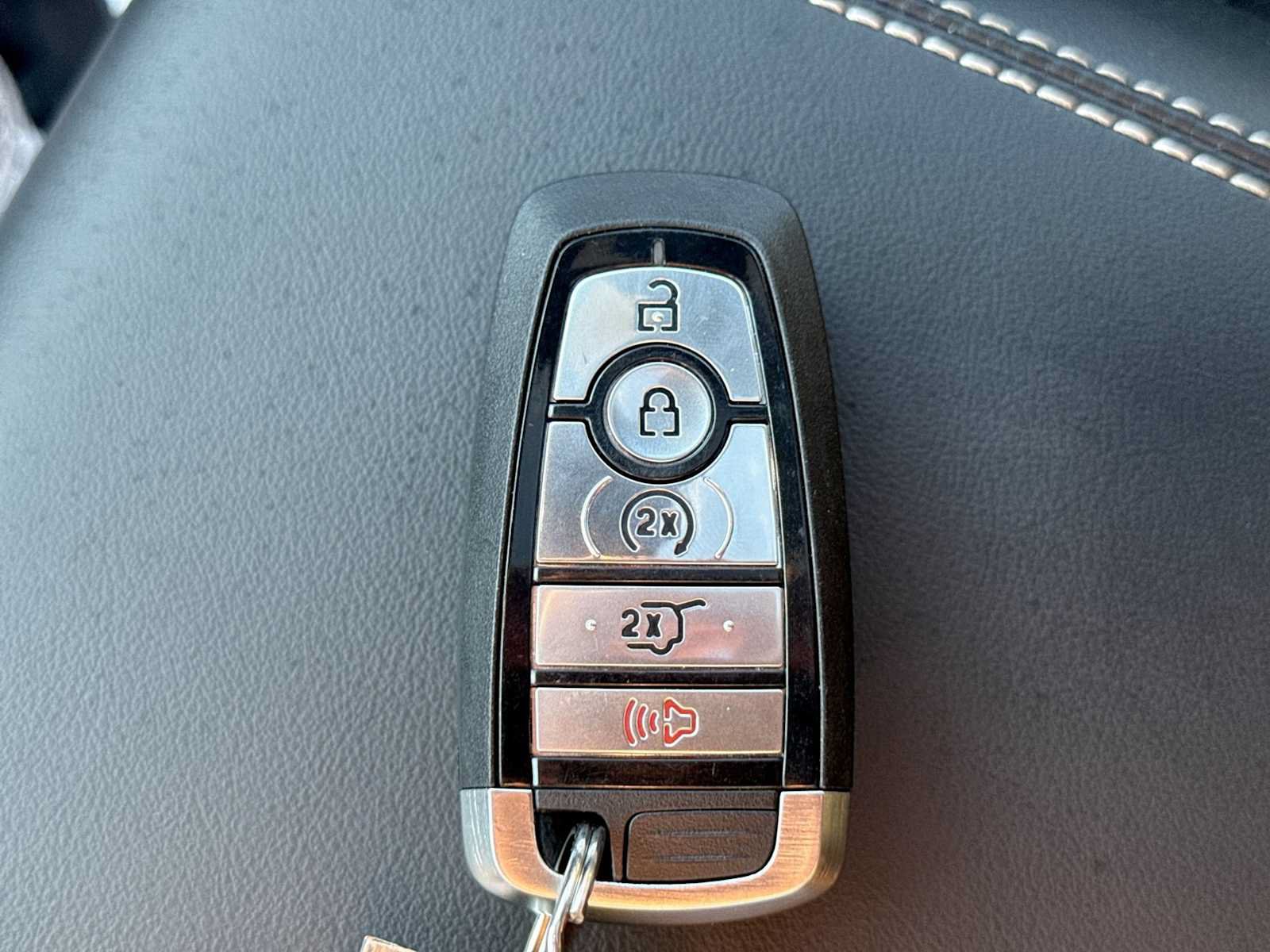 Used 2024 Ford Explorer ST AWD/4WD image 35