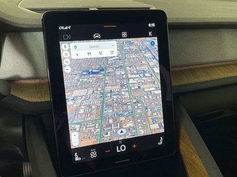 Certified 2021 Polestar Polestar 2 image 14