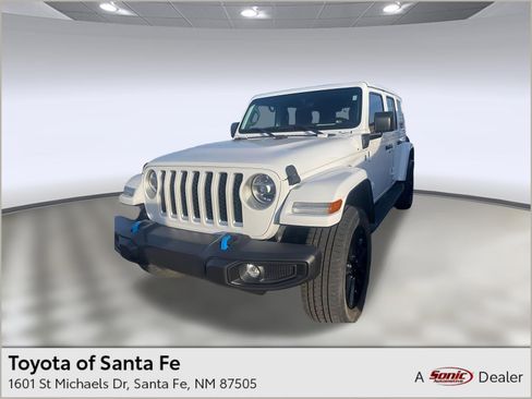 Used 2022 Jeep Wrangler Unlimited Sahara image 1