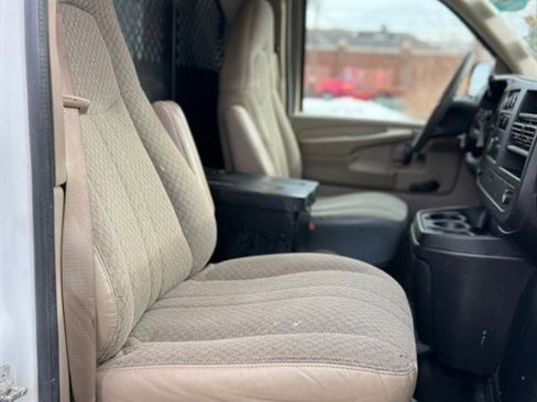 Used 2009 Chevrolet Express 1500 RWD 1500 135 image 20