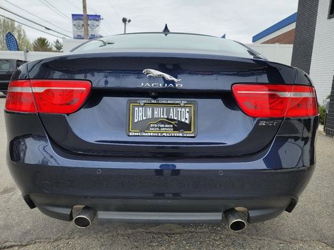 Used 2017 Jaguar XE Prestige image 4
