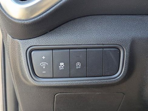 Used 2023 Kia Soul LX w/ Option Group 015 image 22