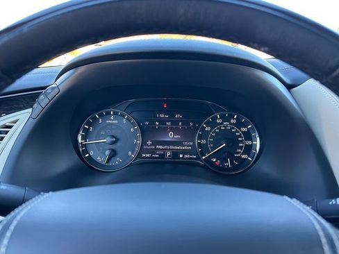Used 2023 INFINITI QX80 Sensory w/ Cargo Package AWD/4WD image 27