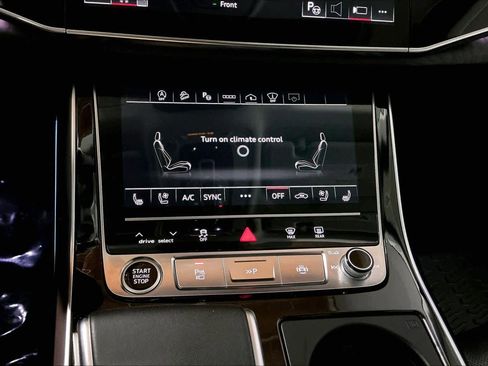 Used 2023 Audi Q8 Prestige w/ Prestige Package image 34