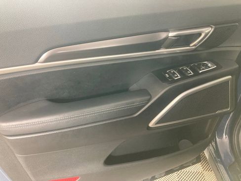 Certified 2023 Kia Telluride S w/ S Sunroof Package image 11