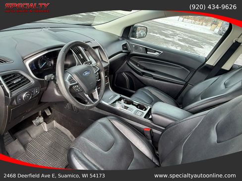 Used 2019 Ford Edge Titanium w/ Equipment Group 301A image 17
