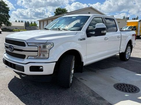 Used 2019 Ford F150 Platinum w/ FX4 Off-Road Package AWD/4WD image 8