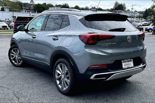 Used 2023 Buick Encore GX Essence w/ Experience Buick Package FWD image 4
